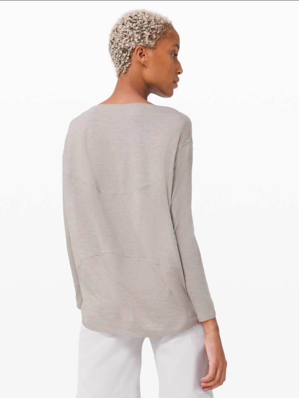 Lululemon back in action long sleeve top